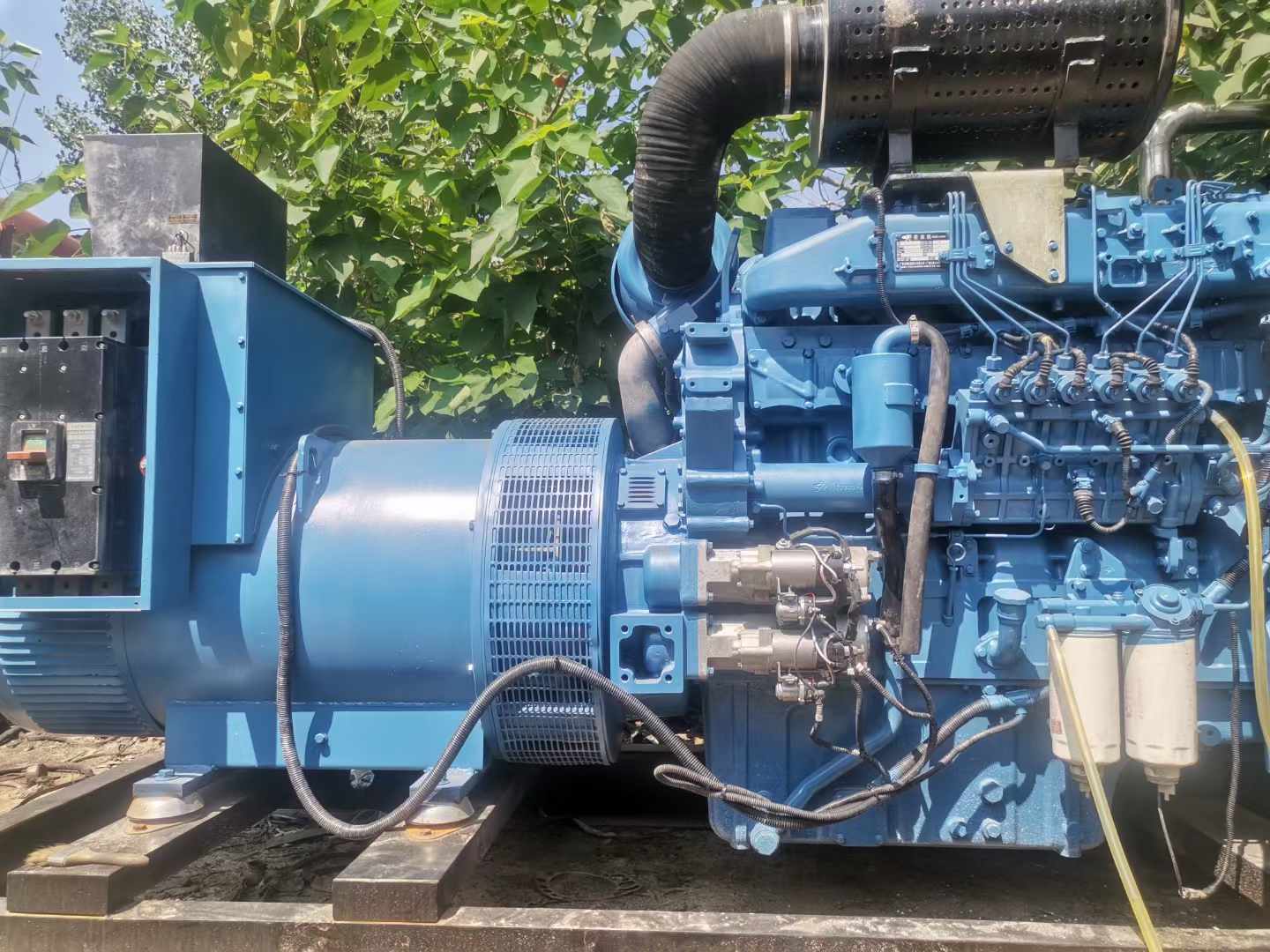 江北详细说明降低 800kW 柴油发电机输出电流波动的方法